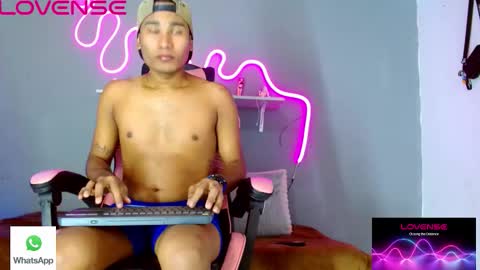 Snapshot of imperial_lust chatting on September 2025 06:29:01 AM imperial_lust online show from September 2025 06:29:01 AM