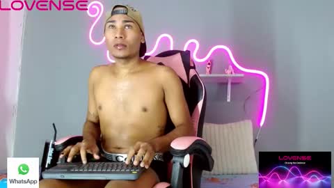 Snapshot of imperial_lust chatting on October 2025 03:03:02 AM imperial_lust online show from October 2025 03:03:02 AM