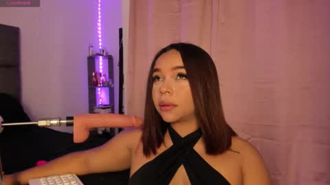 Snapshot of imsofivega chatting on October 2025 04:51:02 PM Sofia Vega online show from October 2025 04:51:02 PM