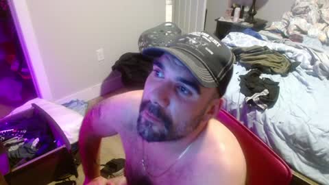 I use to be imeverythingandnothing online show from January 2025 11:00:01 AM