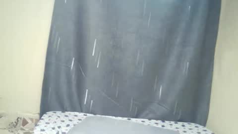 Snapshot of imyour_girl chatting on November 2025 07:29:01 AM Im sonny online show from November 2025 07:29:01 AM