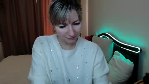 Snapshot of incredible_ariela chatting on December 2024 10:39:02 AM incredible_ariela online show from December 2024 10:39:02 AM