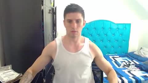 incubus_couple1 online show from February 2025 02:58:02 AM