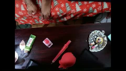 Snapshot of indian_candyxx chatting on December 2024 11:23:02 AM Candy cat online show from December 2024 11:23:02 AM