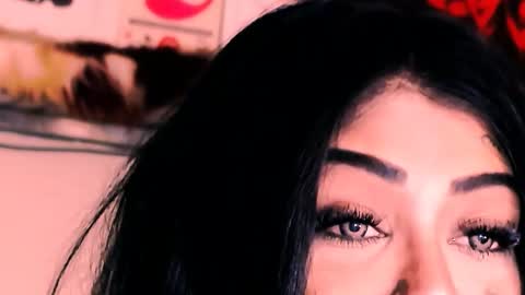 Snapshot of indian_dreamgirl chatting on November 2025 10:53:02 PM Bella Ambrosia online show from November 2025 10:53:02 PM