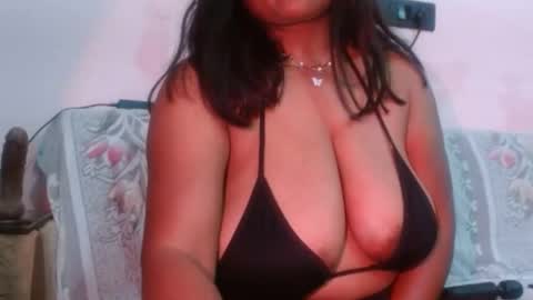 Parul online show from February 2025 02:13:02 PM