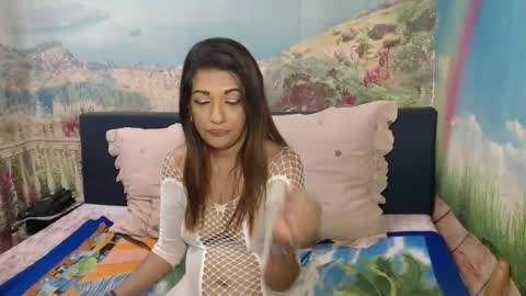 Snapshot of indianaqua23 chatting on October 2025 06:00:01 AM Alisha online show from October 2025 06:00:01 AM