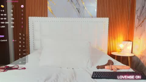 LITTLE AINHOA  online show from December 2024 12:20:02 AM