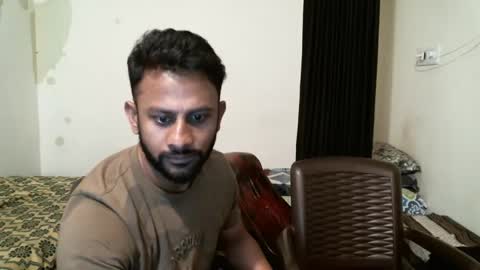 Snapshot of indiandesiguys2023 chatting on March 2025 01:42:02 AM indian guys for you online show from March 2025 01:42:02 AM