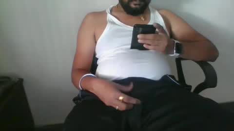 Indian lover online show from February 2025 09:11:01 AM