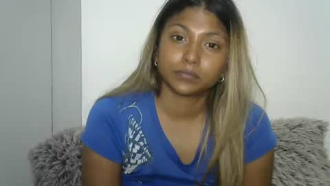 indianqtpie6 online show from November 2025 06:29:01 PM