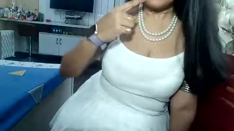 Snapshot of indianrads9 chatting on December 2024 06:51:01 AM Radha online show from December 2024 06:51:01 AM