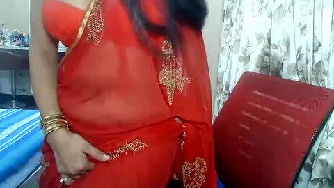 Snapshot of indianrads9 chatting on January 2025 06:14:01 PM Radha online show from January 2025 06:14:01 PM