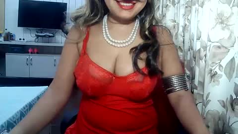 Snapshot of indianrads9 chatting on February 2025 01:27:02 PM Radha online show from February 2025 01:27:02 PM