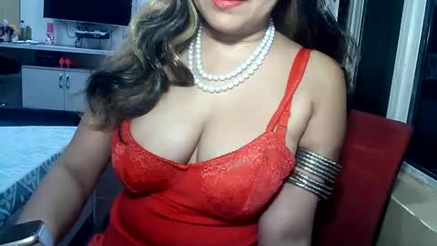 Snapshot of indianrads9 chatting on February 2025 07:23:01 PM Radha online show from February 2025 07:23:01 PM