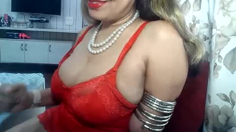 Snapshot of indianrads9 chatting on March 2025 06:43:01 AM Radha online show from March 2025 06:43:01 AM