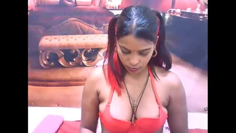 indiansexyass4u2luv online show from January 2025 06:48:01 PM