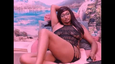 Snapshot of indianspicy69 chatting on January 2025 08:28:01 PM Shreya online show from January 2025 08:28:01 PM