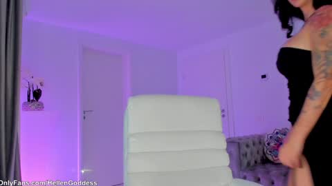 Hellen online show from October 2025 02:13:02 PM