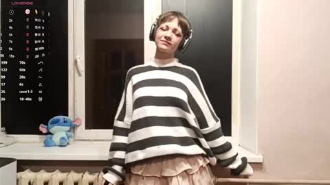 Keily online show from October 2025 09:01:01 PM