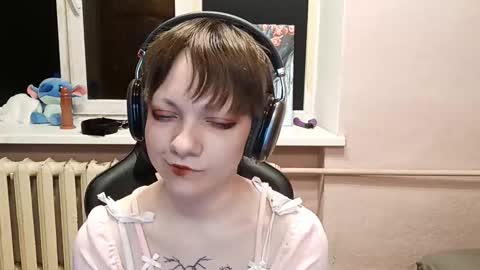 Keily online show from October 2025 04:19:01 PM