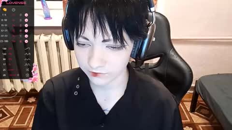 Keily online show from November 2025 04:08:01 PM