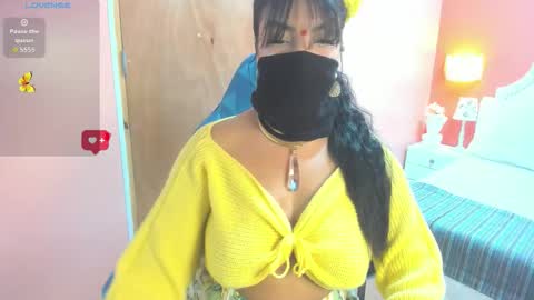 Snapshot of iniya_parul chatting on November 2025 01:47:02 PM Iniya online show from November 2025 01:47:02 PM