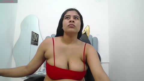 Iniya online show from February 2025 01:14:01 PM