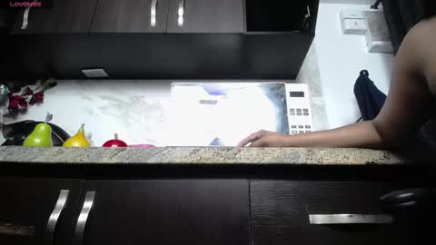 Snapshot of iniyalaboni chatting on October 2025 08:14:02 PM Iniya online show from October 2025 08:14:02 PM