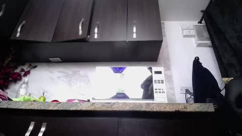 Snapshot of iniyalaboni chatting on November 2025 10:21:01 PM Iniya online show from November 2025 10:21:01 PM