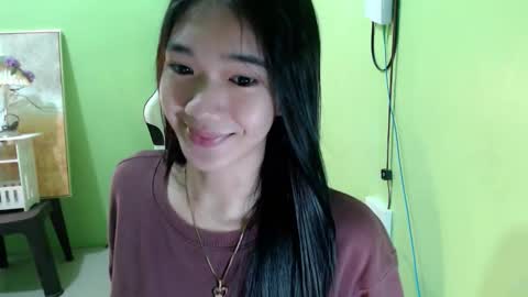 Reign online show from November 2025 05:15:01 PM