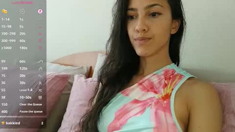 Snapshot of innocentlatiina chatting on September 2025 07:08:01 PM Laroa online show from September 2025 07:08:01 PM