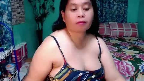 inocent_joy online show from December 2024 07:32:01 PM