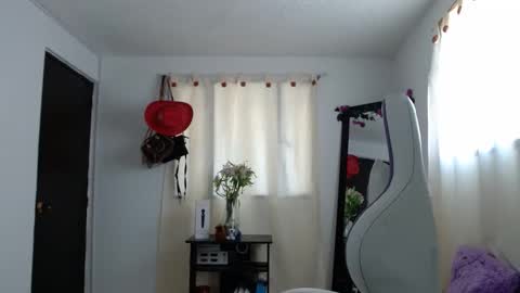 Snapshot of inocentheaven chatting on December 2024 12:33:02 PM Celeste online show from December 2024 12:33:02 PM