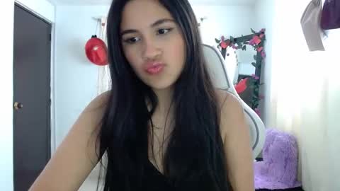 Snapshot of inocentheaven chatting on February 2025 01:30:01 PM Celeste online show from February 2025 01:30:01 PM