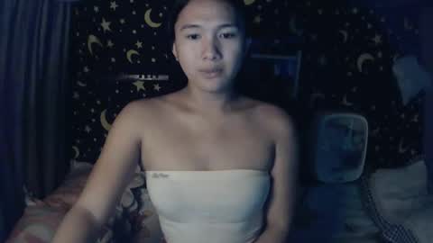 Snapshot of insulting_whoreifica chatting on October 2025 10:57:02 AM MAXINE online show from October 2025 10:57:02 AM