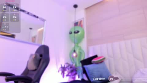 io_chie_ online show from December 2024 10:24:01 AM