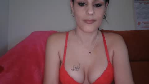 Snapshot of irene141212 chatting on January 2025 11:33:01 AM irene online show from January 2025 11:33:01 AM