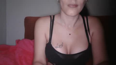 Snapshot of irene141212 chatting on January 2025 11:12:02 AM irene online show from January 2025 11:12:02 AM