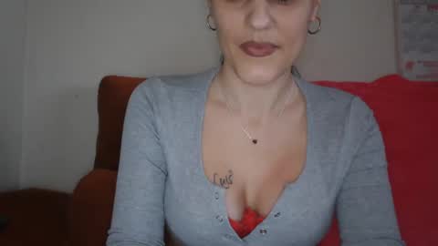 Snapshot of irene141212 chatting on January 2025 11:56:02 AM irene online show from January 2025 11:56:02 AM