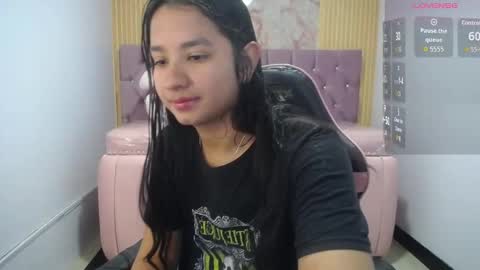 Snapshot of irina_evans_s1 chatting on October 2025 05:00:01 PM Irina online show from October 2025 05:00:01 PM