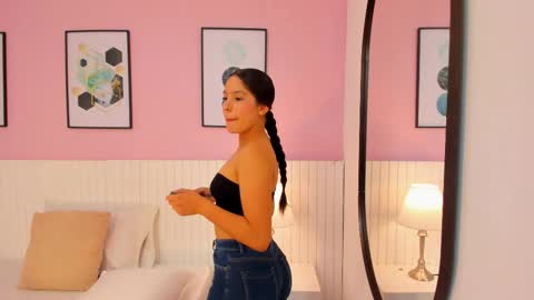 IRINA online show from October 2025 01:23:01 PM