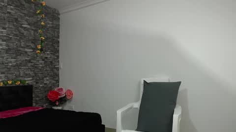 Snapshot of iris_joi chatting on February 2025 11:14:02 PM Iirs online show from February 2025 11:14:02 PM