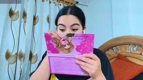 Snapshot of iris_mandarine chatting on September 2025 10:05:02 AM IRIS online show from September 2025 10:05:02 AM