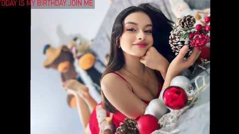 iris felix  online show from December 2024 12:30:02 AM