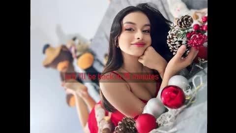 iris felix  online show from December 2024 07:53:02 PM