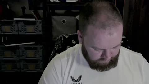 twitter theirishman205 online show from December 2024 04:09:01 PM