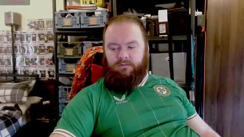 twitter theirishman205 online show from September 2025 12:16:02 PM