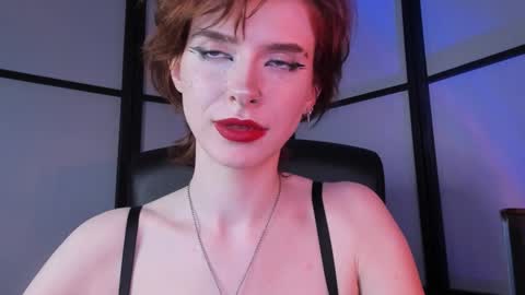 Miss Iris Fansly Miss Iris new inst.  online show from December 2024 11:17:01 PM