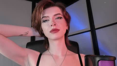 Miss Iris Fansly Miss Iris new inst.  online show from January 2025 10:25:02 PM